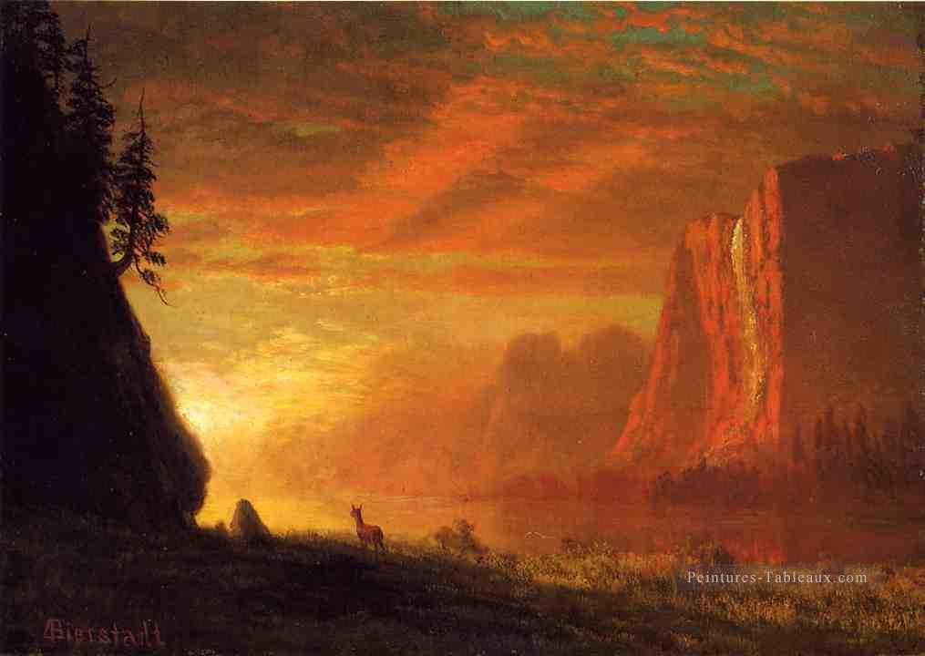 Cerf au coucher du soleil Albert Bierstadt Peintures à l'huile